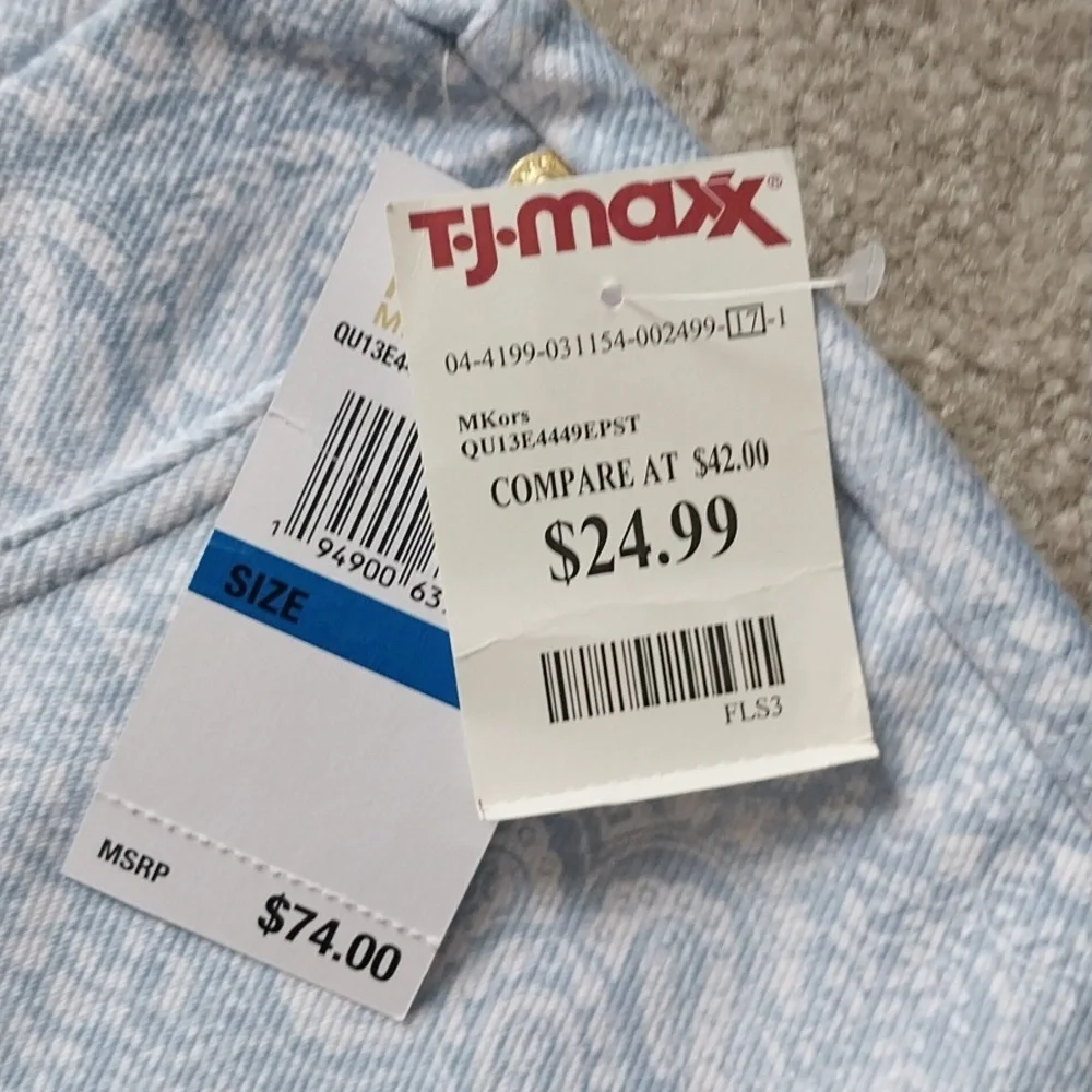 Michael Kors Stretchy Pants - Picture 5 of 11